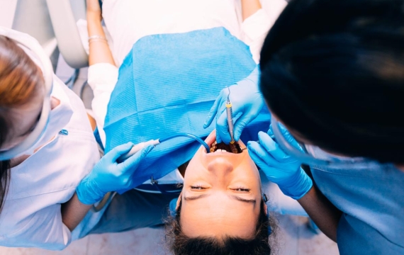 cirugia-periodontal-Catarroja cirugia-periodontal-Valencia