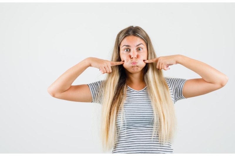 diferencias-entre-apretar-y-rechinar-los-dientes