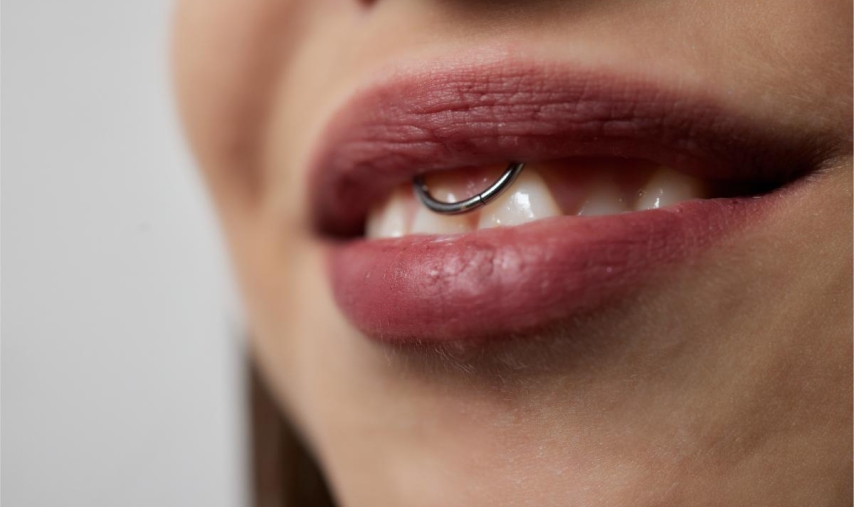 los-problemas-en-la-boca-que-generan-los-pircing